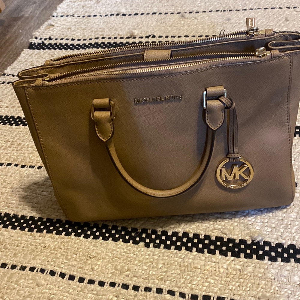Michael Kors purse with Wallet